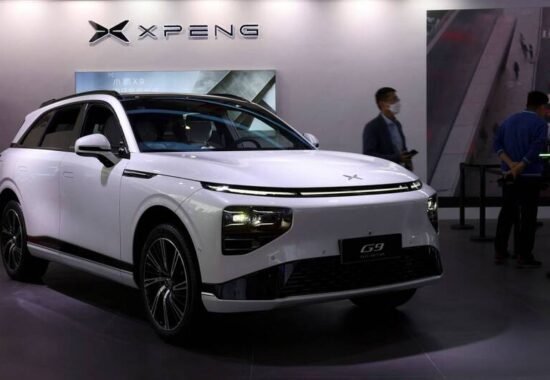 小鵬汽車飛行車獲民航局受理生產許可證，股價飆逾7%引爆低空經濟與eVTOL熱潮