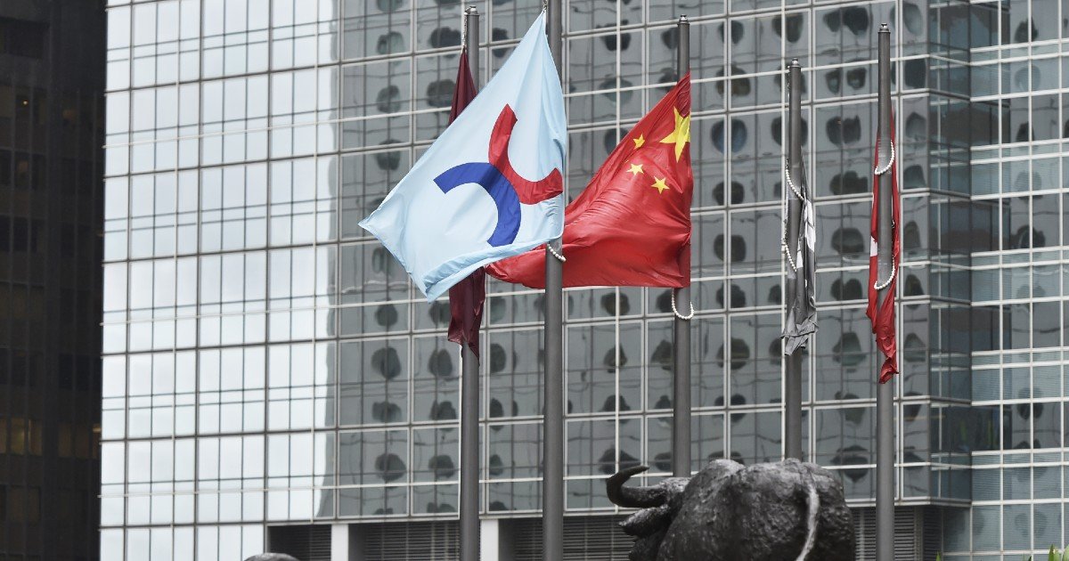 港股一度震盪倒升逾百點，突破27000關口
