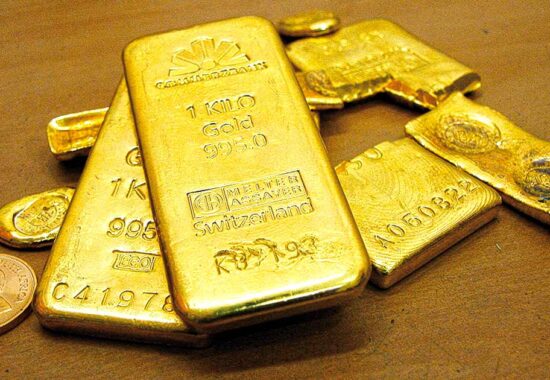 恒指跌幅擴大逾百點：金礦股面臨重挫