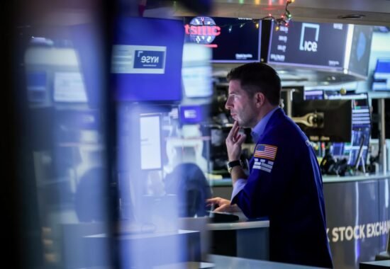 散戶買盤火熱：美股後市上漲動能與投資機會解析