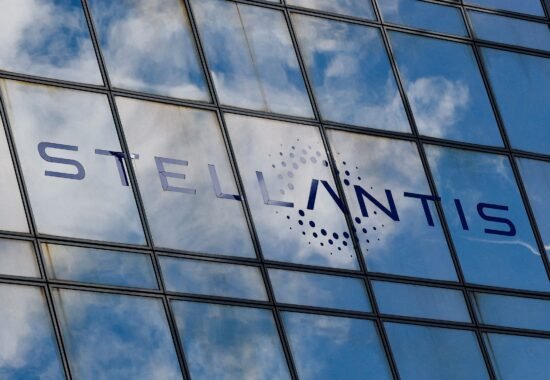 Stellantis 因高估能源轉型速度 承擔260億美元巨額虧損 全面重整業務衝刺2026