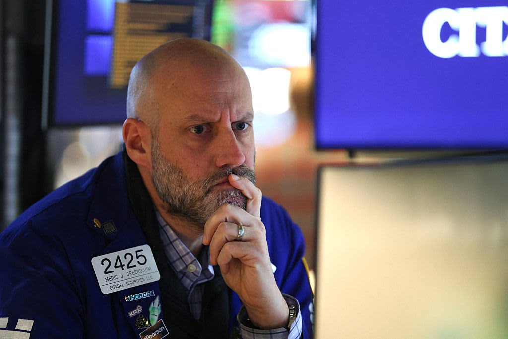 美國國債收益率走低 投資人關注延遲數據