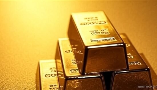 通脹升溫美元強 金價急跌4%