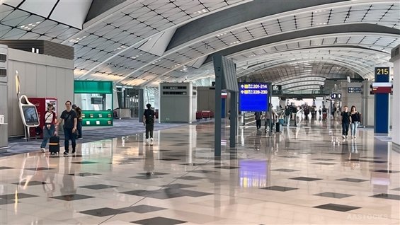 香港機場客運量回升 驅動港股短期支撐